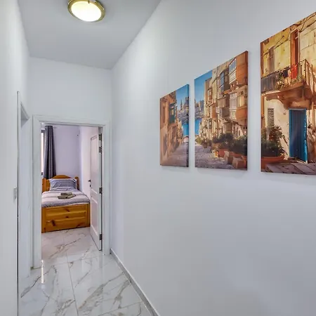 College's Place * Msida